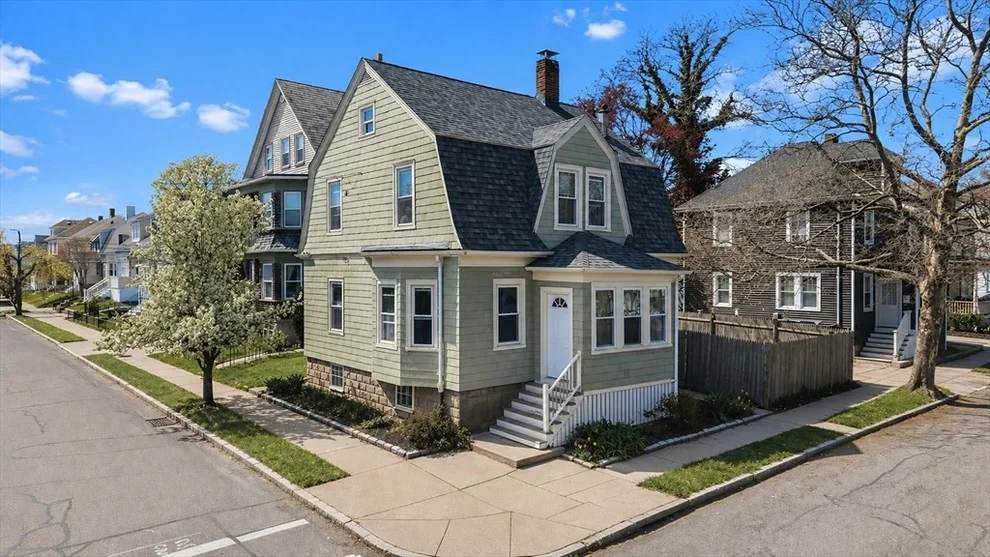 Unit for sale at 381 Park St, New Bedford, MA 02740