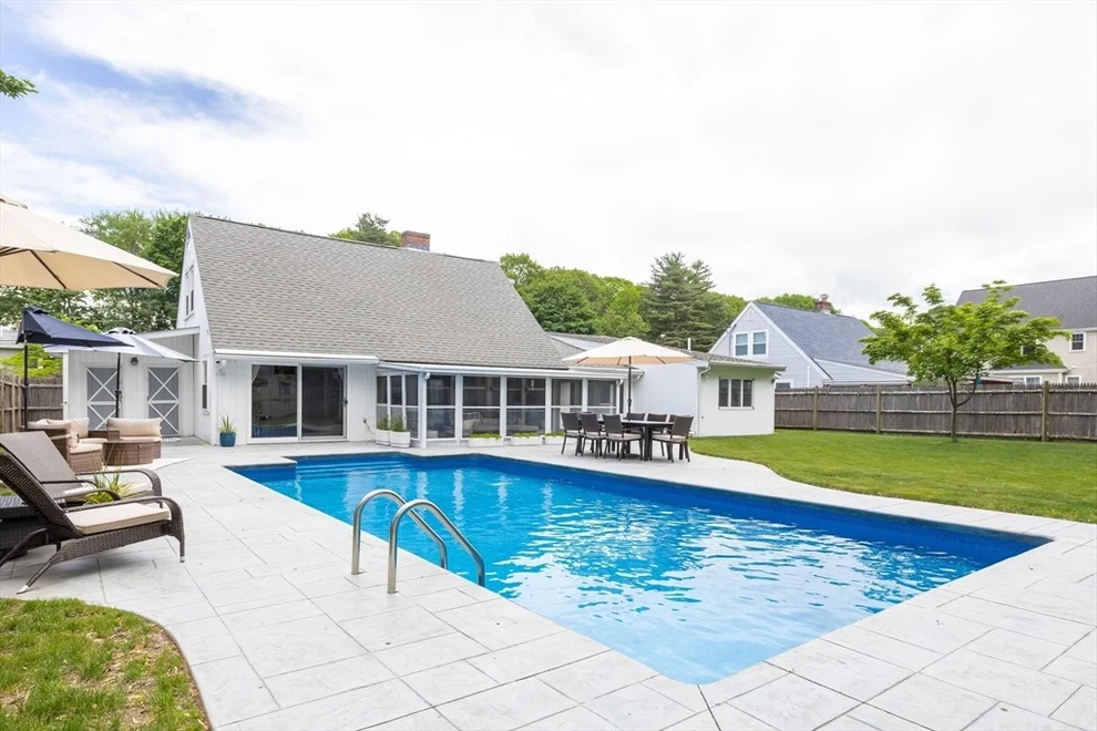 Unit for sale at 14 Hardwick Rd, Natick, MA 01760