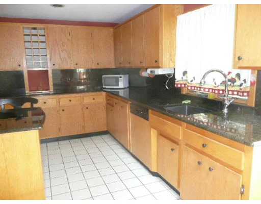 Unit for sale at 87 Arkansas Dr, Dracut, MA 01826