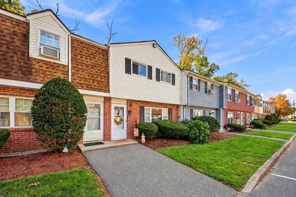 Unit for sale at 17 Orchard Ave, Haverhill, MA 01830