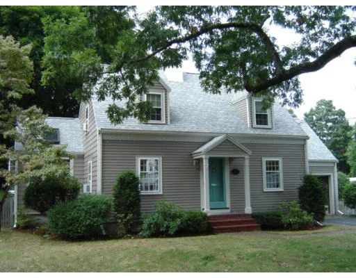 Unit for sale at 549 Chestnut Street, Needham, MA 02492