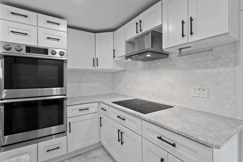 Unit for sale at 7 Darrow St, Worcester, MA 01606