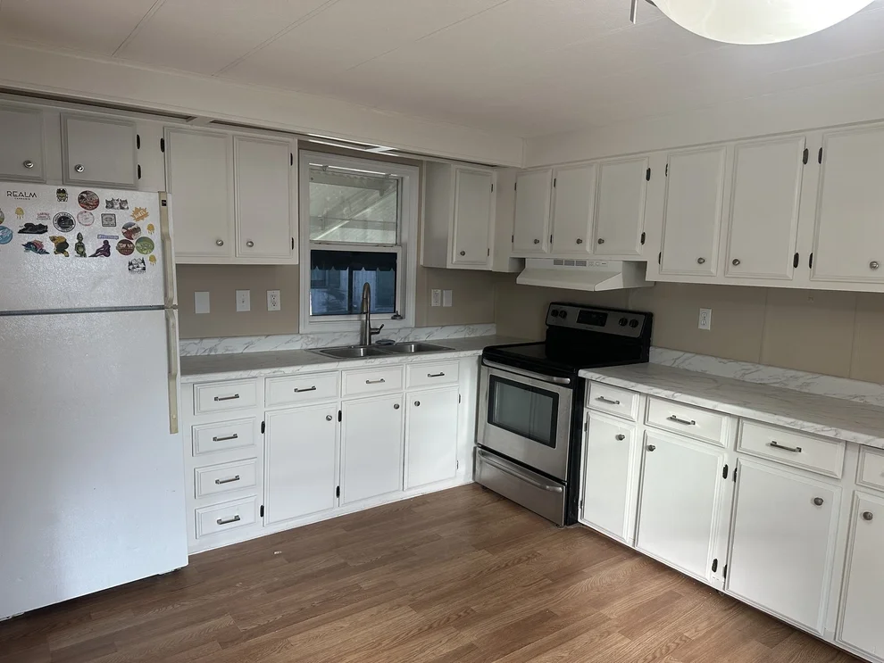 Unit for sale at 100 Phelps St, Marlborough, MA 01752