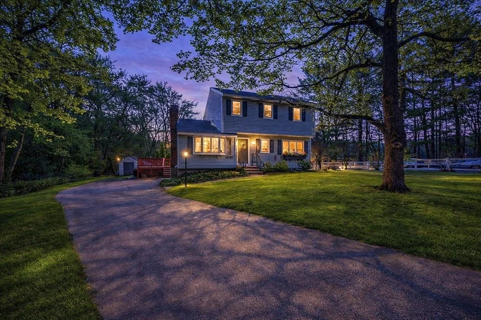 Unit for sale at 1235 South St, Tewksbury, MA 01876