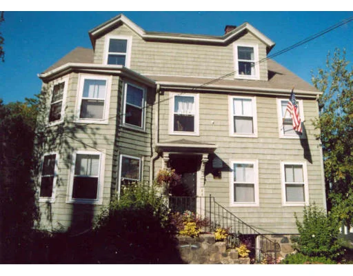 Unit for sale at 12 Darling St, Marblehead, MA 01945
