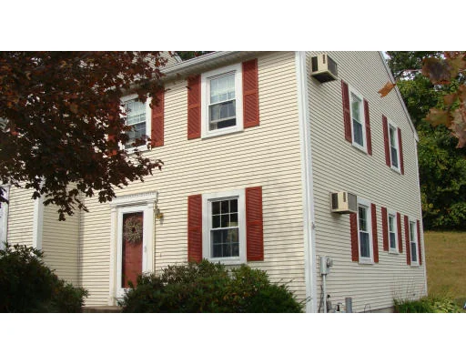 Unit for sale at 6 Ledgecrest Dr, Worcester, MA 01603