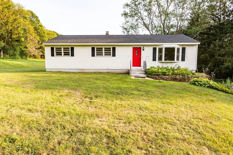 Unit for sale at 1102 East Rd, Warren, MA 01083