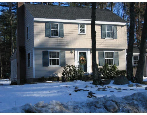 Unit for sale at 35 Mohegan Rd, Acton, MA 01720