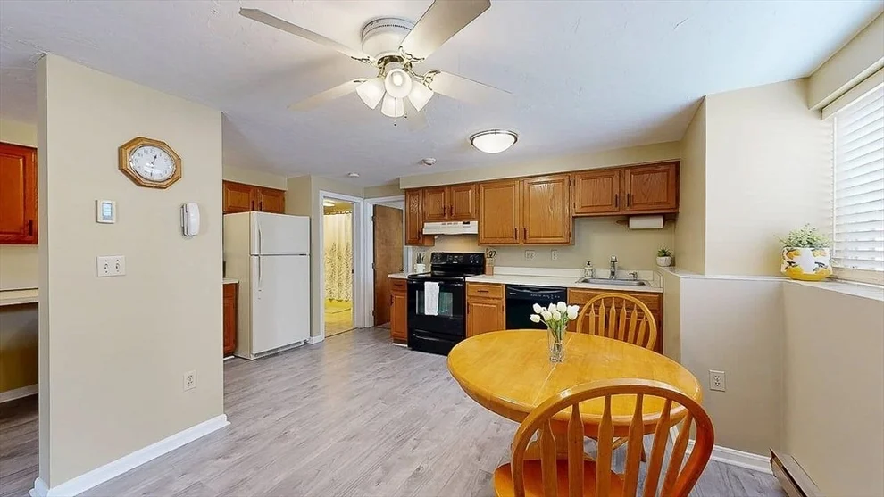 Unit for sale at 10 A Hulbert Rd, Worcester, MA 01603