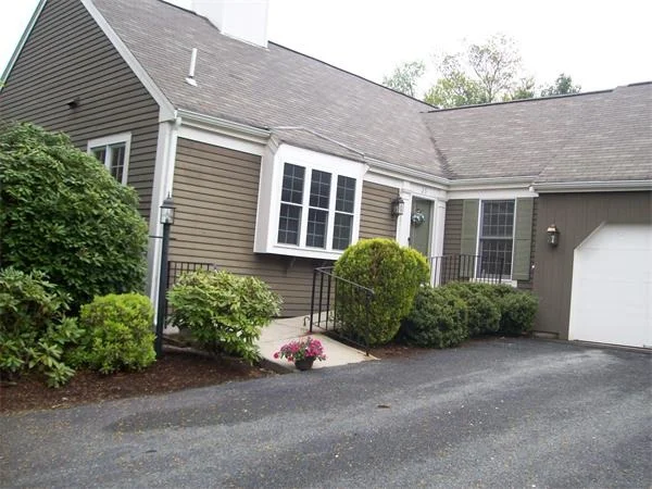 Unit for sale at 25 Quisett Brook, Milton, MA 02186