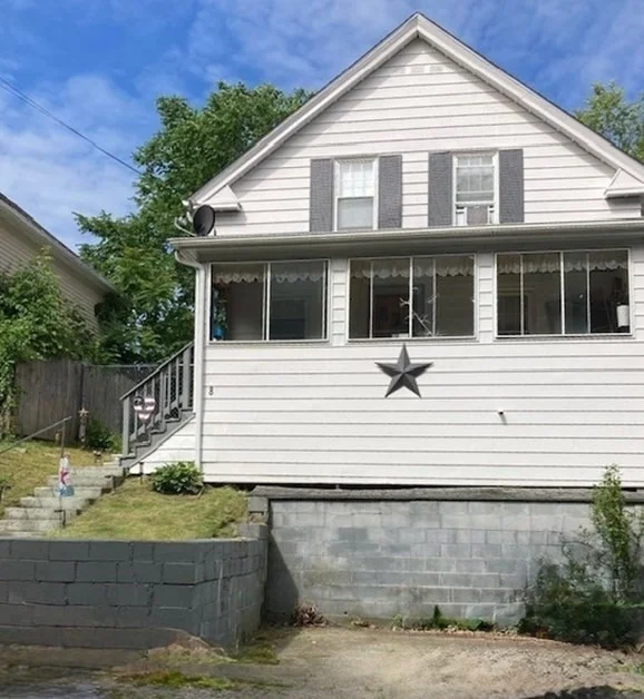 Unit for sale at 8 Prioulx St, Worcester, MA 01605