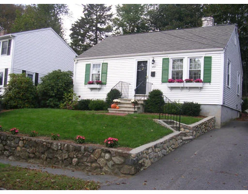 Unit for sale at 259 Highland Ave, Arlington, MA 02476