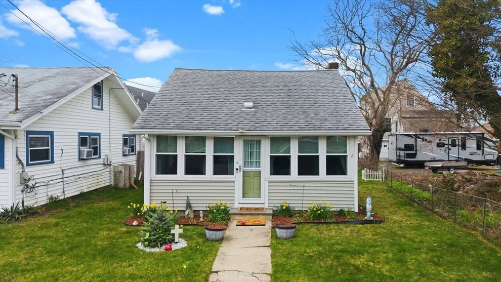 Unit for sale at 52 Point St, Fairhaven, MA 02719