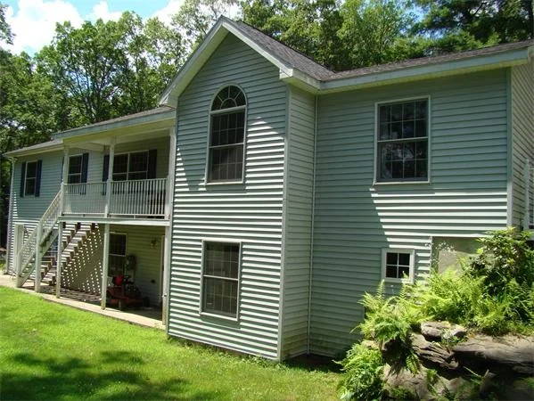 Unit for sale at 66 Chapin St, Uxbridge, MA 01569
