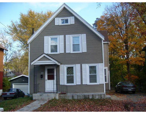 Unit for sale at 212 Arlington St, Framingham, MA 01702