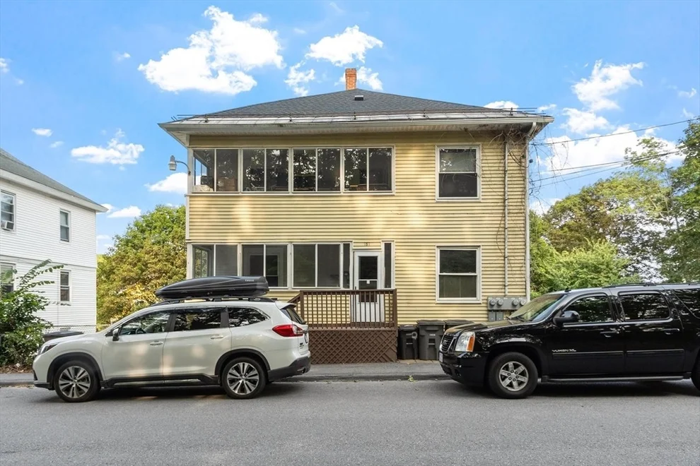 Unit for sale at 181 Park Street, Gardner, MA 01440