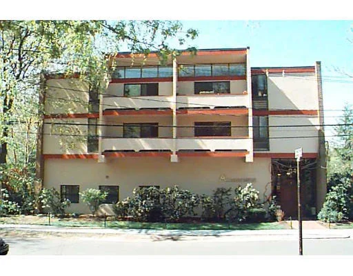 Unit for sale at 94 Beaconsfield Road, Brookline, MA 02445