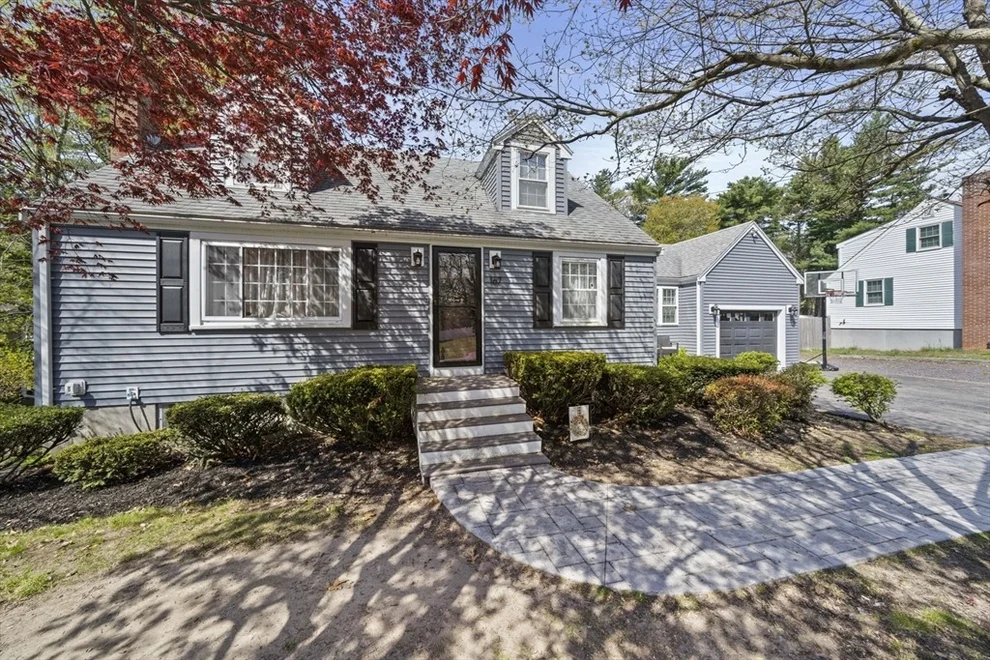 Unit for sale at 167 Sycamore Street, Holbrook, MA 02343