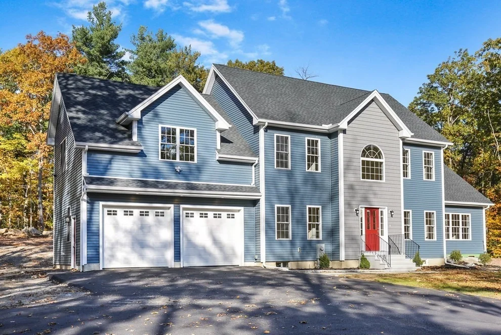 Unit for sale at 390 Marshall St, Leicester, MA 01524