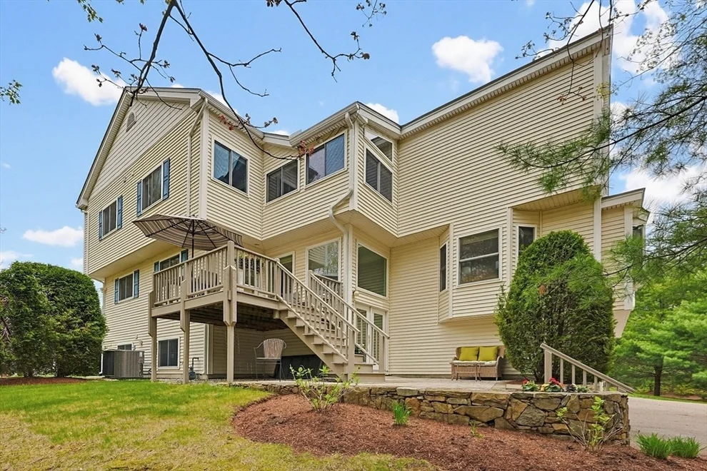 Unit for sale at 3002 Maple Brook Rd, Bellingham, MA 02019