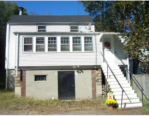 Unit for sale at 20 Waitt Ct., Revere, MA 02151