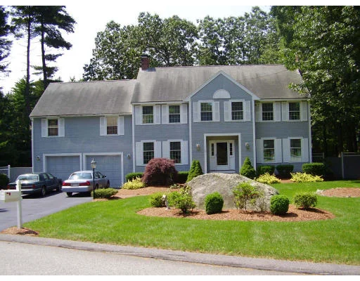 Unit for sale at 40 Sandalwood Circle, Tewksbury, MA 01876