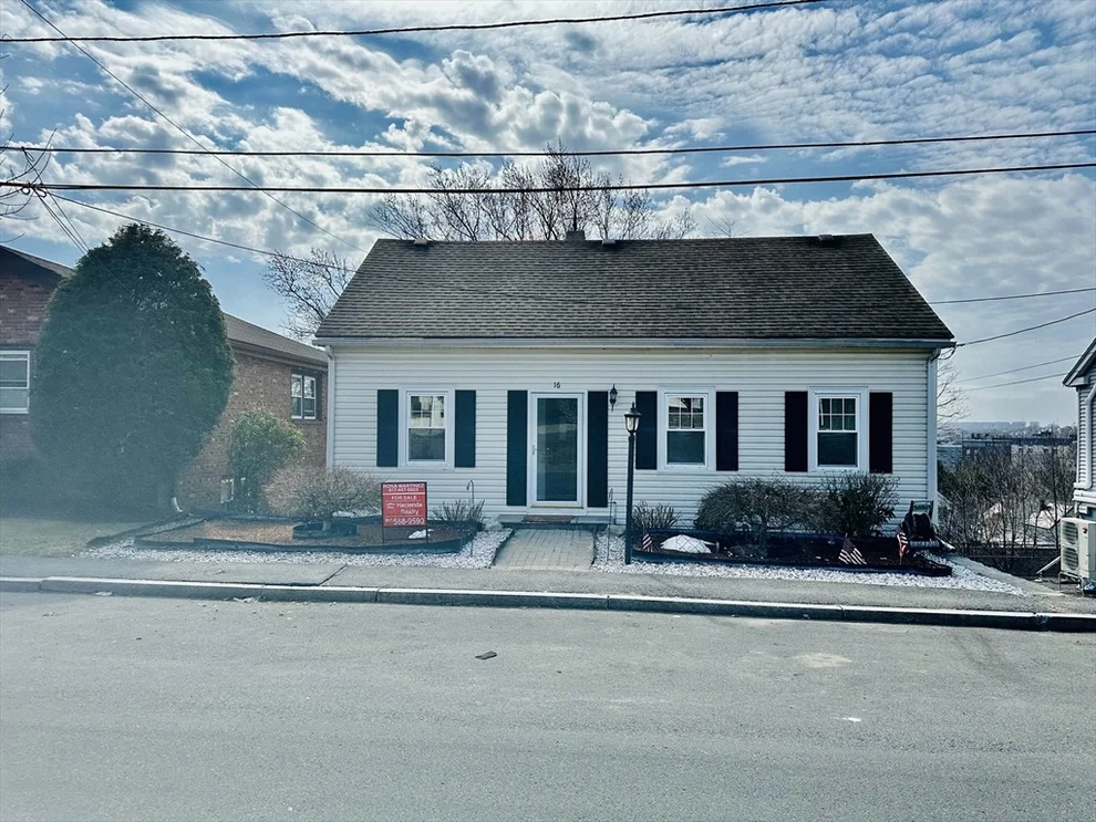 Unit for sale at 16 Ridge Rd, Revere, MA 02151