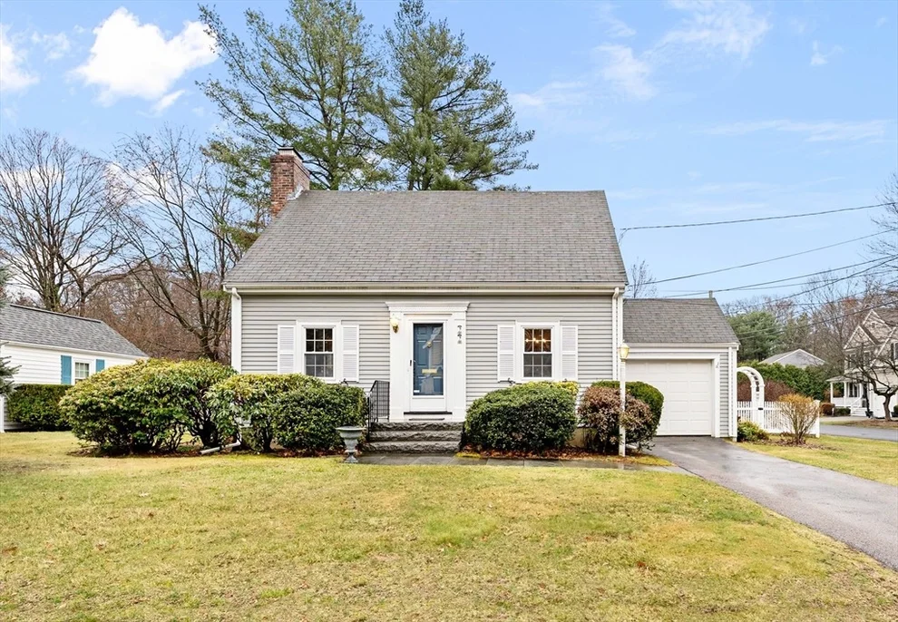 Unit for sale at 22 Lewis St, Needham, MA 02492