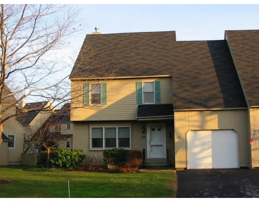 Unit for sale at 35 Waterford Dr, Worcester, MA 01602