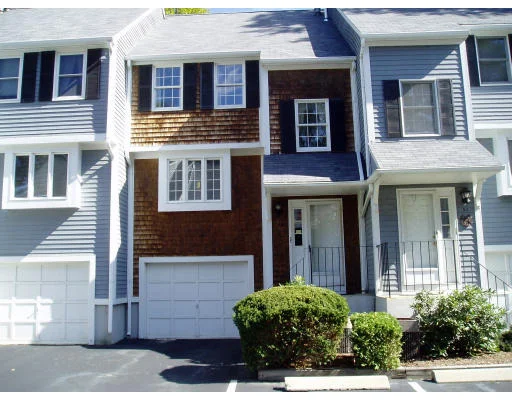 Unit for sale at 140 North Main St, Attleboro, MA 02703