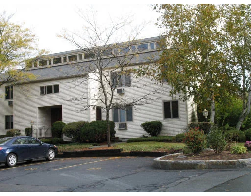 Unit for sale at 405 Great Rd, Acton, MA 01720