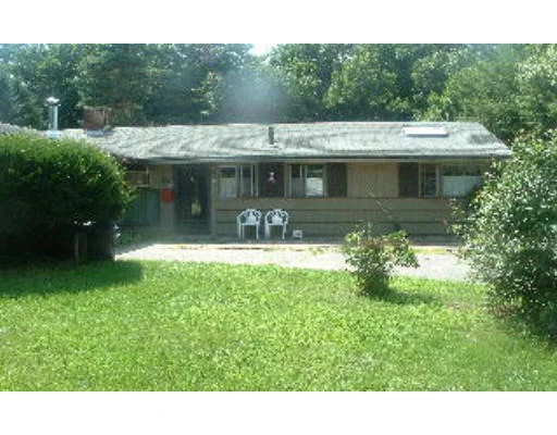 Unit for sale at 17 Nadine Rd, Framingham, MA 01701