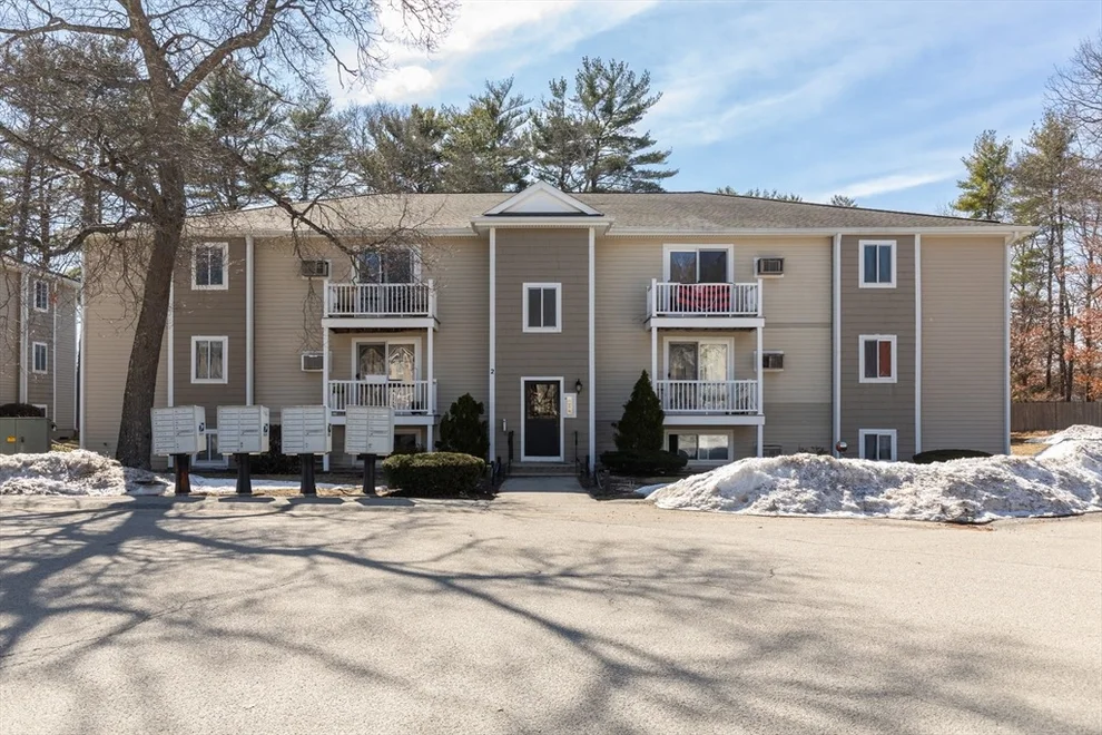 Unit for sale at 451 School St, Marshfield, MA 02050