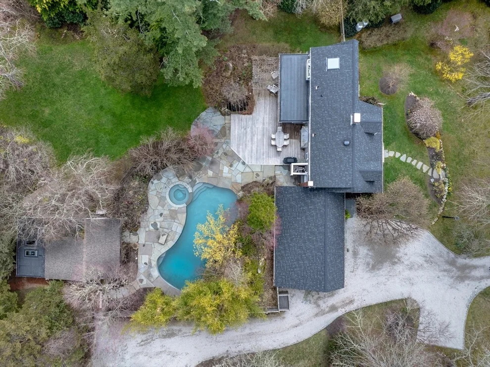 Unit for sale at 23 Prospect Rd, Mattapoisett, MA 02739