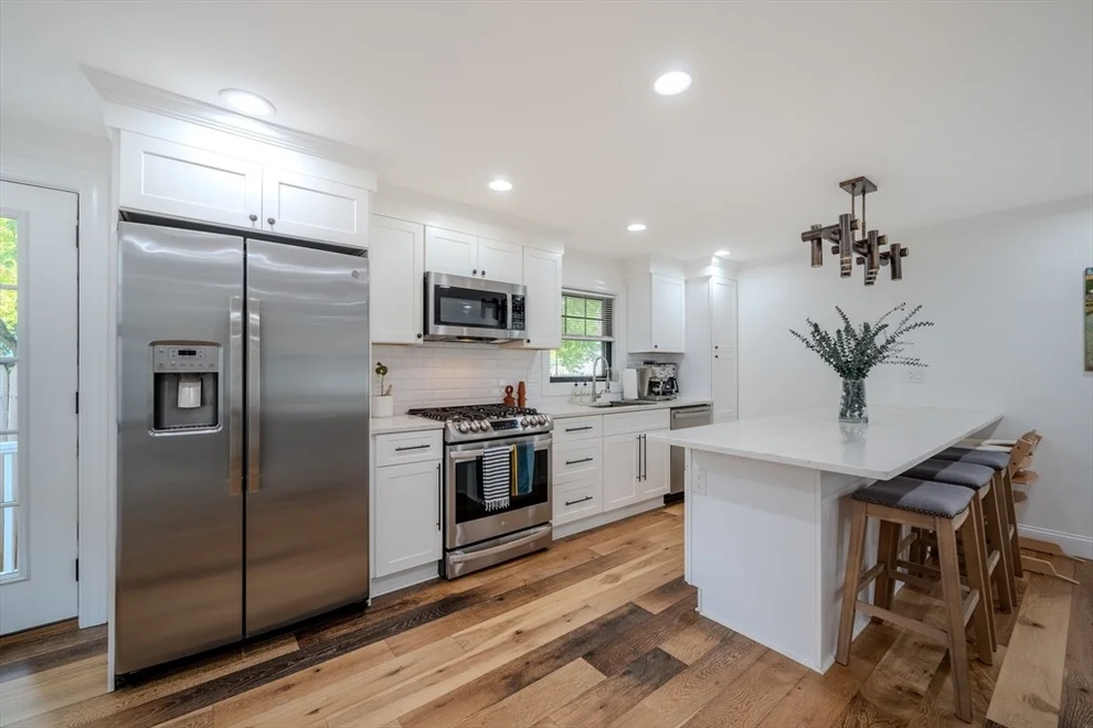 Unit for sale at 11 Rice St, Salem, MA 01970