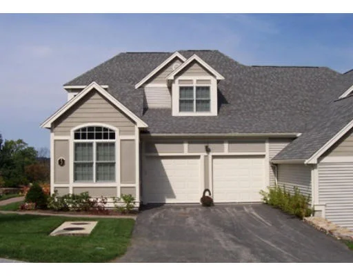 Unit for sale at 3 Admirals Lane, Southborough, MA 01772