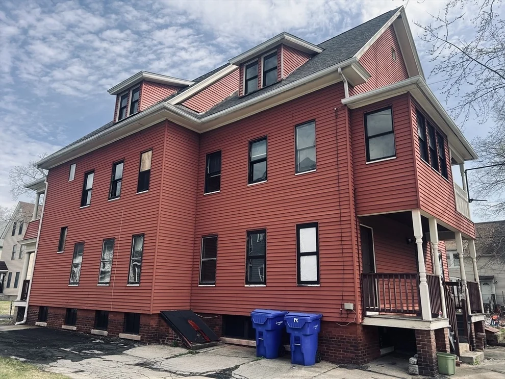 Unit for sale at 157-159 Lebanon St, Springfield, MA 01109