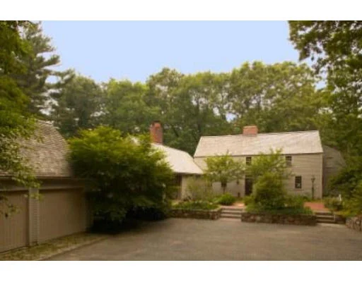 Unit for sale at 95 Farm Street, Dover, MA 02030