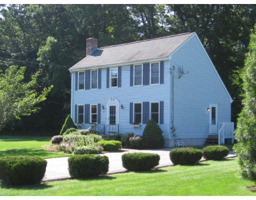 Unit for sale at 26 Pond St, Douglas, MA 01516