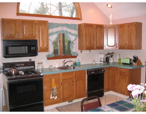 Unit for sale at 18 Brand Ave, Wilmington, MA 01887