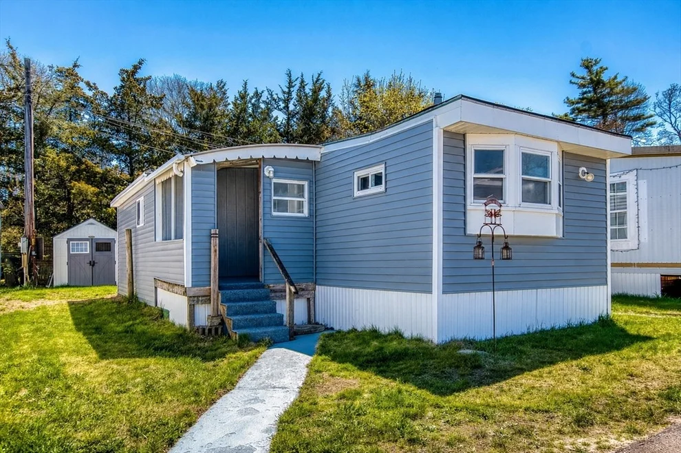 Unit for sale at 2 Depot St, Wareham, MA 02538