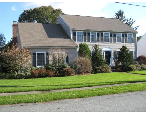 Unit for sale at 20 Pilgrim Road, Needham, MA 02492