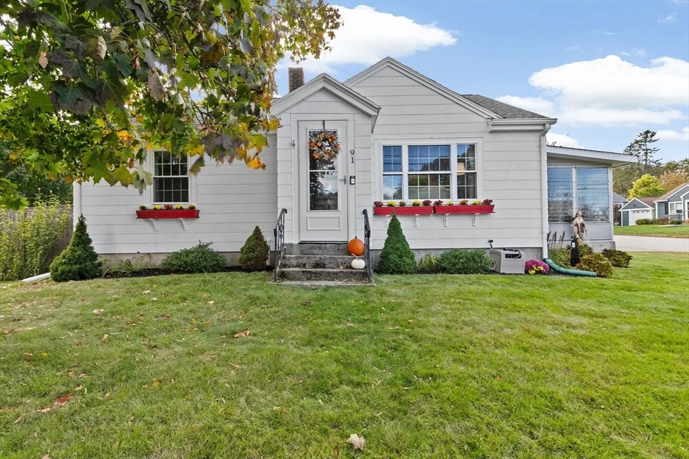 Unit for sale at 91 Clapp St, Abington, MA 02351
