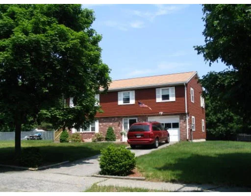 Unit for sale at 1 Ella Ave, Wilmington, MA 01887