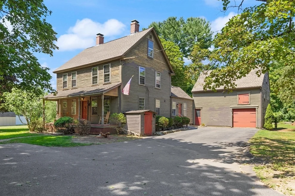 Unit for sale at 10 Poquanticut Ave, Easton, MA 02334