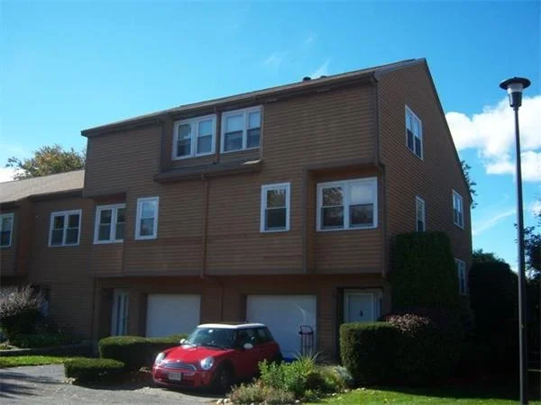 Unit for sale at 3D Dewey, Salem, MA 01970