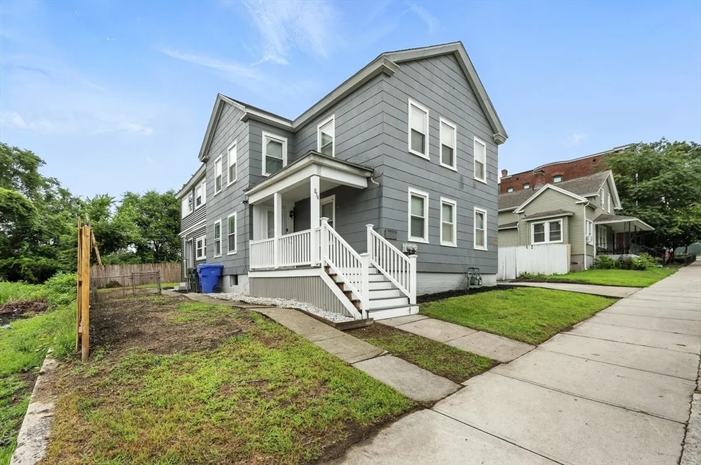 Unit for sale at 854-856 Worthington St, Springfield, MA 01105