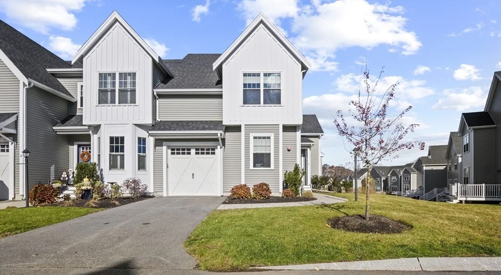 Unit for sale at 16 Winning Farm Road, Woburn, MA 01801