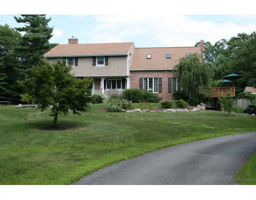 Unit for sale at 89 Pools Lane, Tiverton, RI 02878