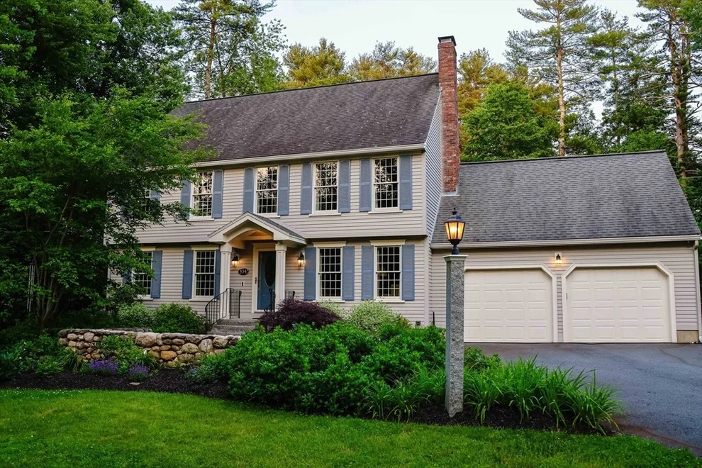 Unit for sale at 534 Boston St, North Andover, MA 01845